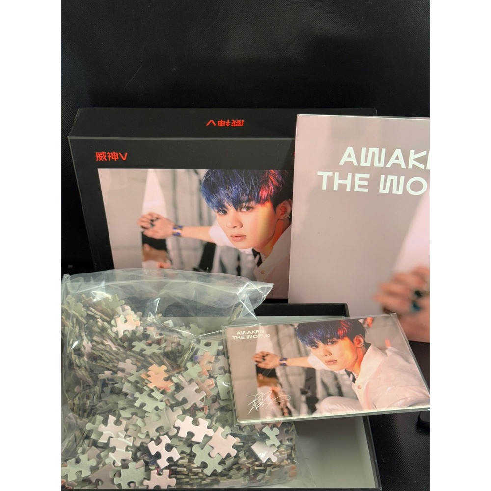 WayV Lucas Puzzle Package 1000 Pieces Awaken The‎ World Kpop Collectible